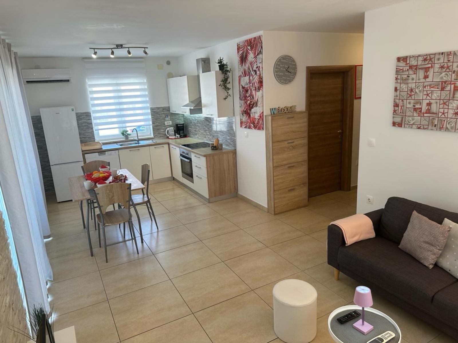 Brist Hills Apartment